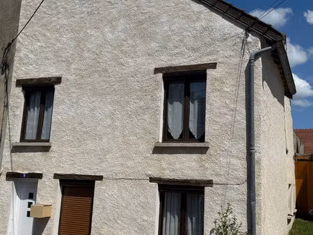 maison idéal première acquisition  commerces et école à pied