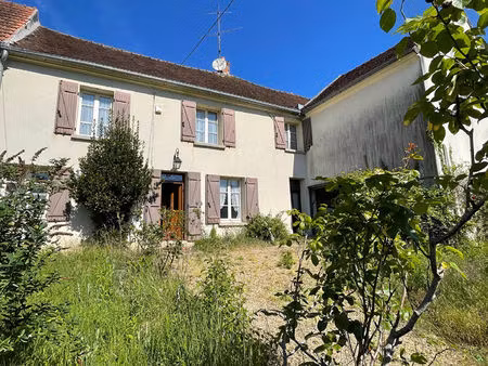 belle maison authentique spacieuse à proximité de la gare sncf