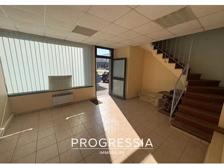 location locaux professionnels 2 pièces 50 m² à le havre (76600)  737 €