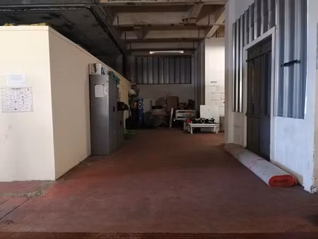 location locaux professionnels 340 m² à le havre (76600)  2 000 €