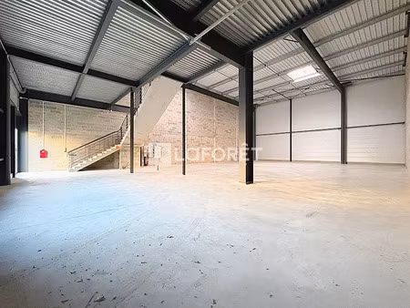 location locaux professionnels 0 pièces 400 m² à oissel (76350)  3 110 €