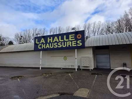 location locaux professionnels à saussay (28260)  32 640 €