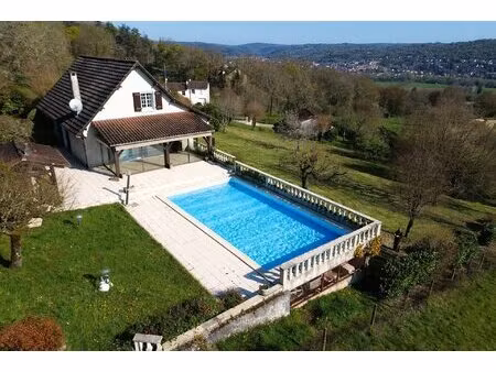 maison contemporaine avec vue imprenable sur 3.915m²