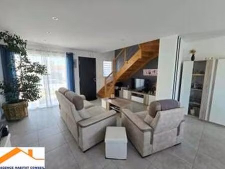 vente maison à l'herbergement (85260) : à vendre / 123m² l'herbergement