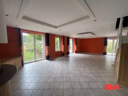 vente longère et corps de ferme à étrelles (35370) : à vendre / 228m² étrelles