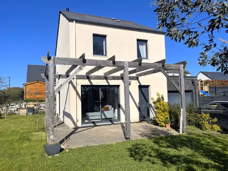 maison récente petit-mars - bourg - 3 chambres