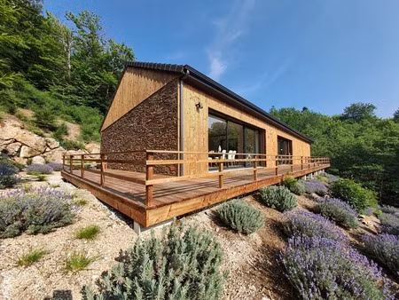 maison contemporaine en ossature bois – à finir selon vos goûts – proche lac de villefort
