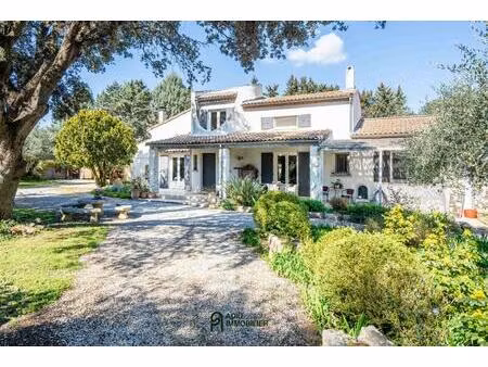 élégante propriété de charme aux portes d’uzès  sur 6 300 m² de nature et d’exception