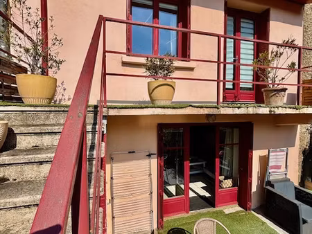 chatillon d'azergues maison de village 56 m2 avec cour et ba