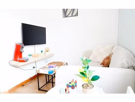 location appartement  25 m² t-2 à amiens  650 €