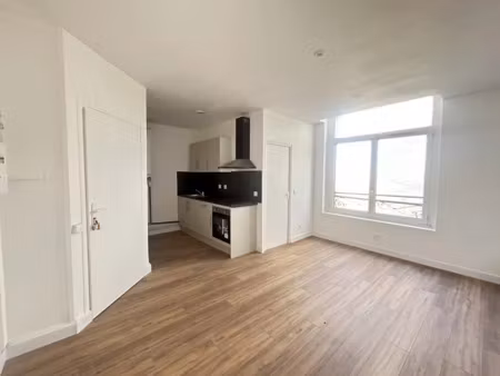 location appartement 1 pièce 22.44 m² à le cateau-cambrésis (59360)  395 €