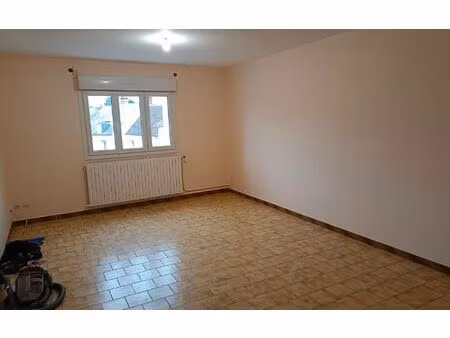location appartement  m² t-3 à marolles-les-braults  500 €