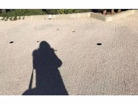 location stationnement  m² t- à hyères  70 €