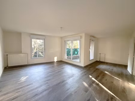 appartement - 3 p - 78 23 m2 - 0