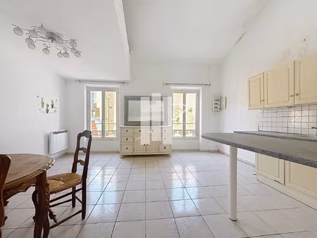 3 pieces en duplex dans l'hyper centre vielle ville centre h