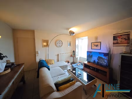 meursault t3 avec cuisine meublée et équipée