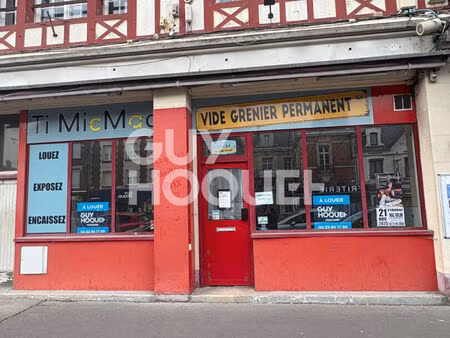 local commercial peronne 220 m2