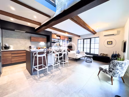 maison de ville avec terrasse 30m2 style industriel cast