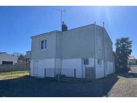 maison avec 3 logements indépendants - challans