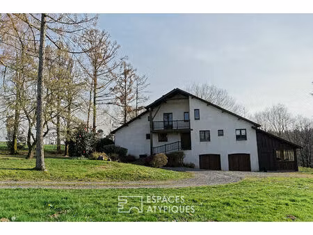 propriété de caractère au coeur d'un écrin naturel préservé