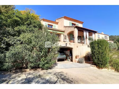 toulon les 4 chemins des routes : maison 5 pièces vue mer sur terrain arboré