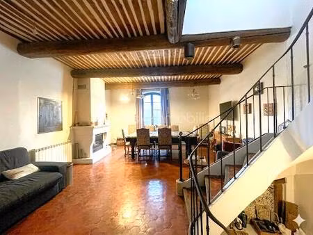 maison de village de 185 m² à eyguieres