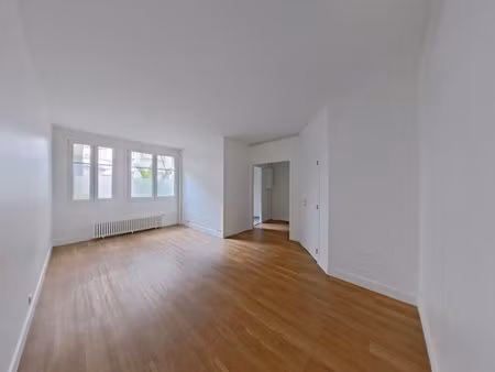 studio calme et sans vis-à-vis - ternes/pereire - paris 17ème