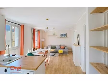 location appartement  82.3 m² t-4 à angers  1 100 €