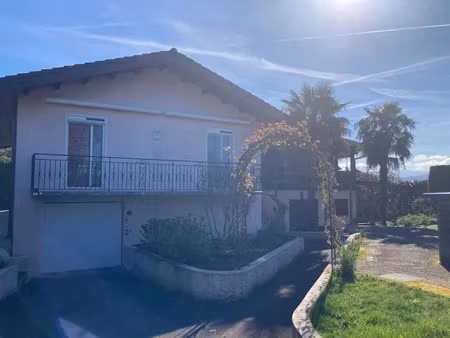 location villa 5 pièces 162 m² à messery (74140)  2 850 €