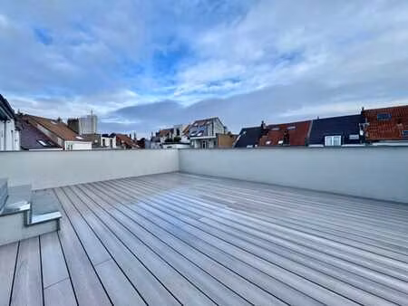 new !!! duplex neuf de 2 chambres avec terrasse arrière