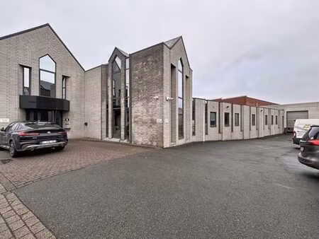 locaux industriels à vendre à mouscron.