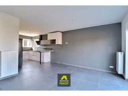 maison 4 façades + carport