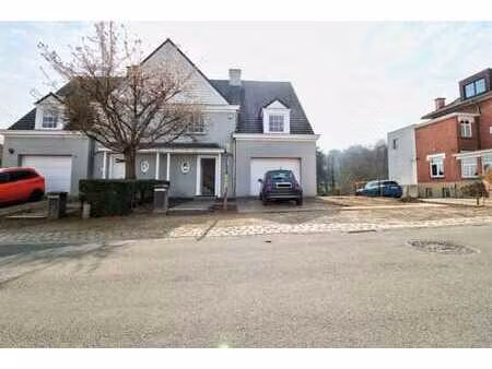 magnifique maison de 6 chambres