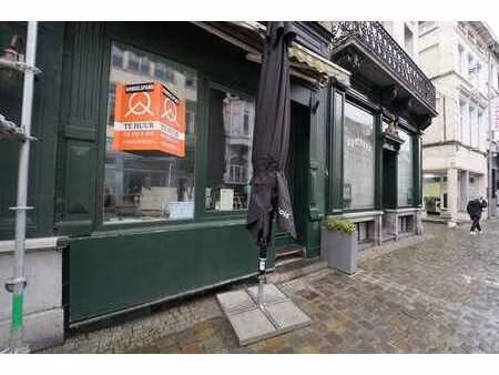 handelspand in de bruisende oudburg – hartje gent