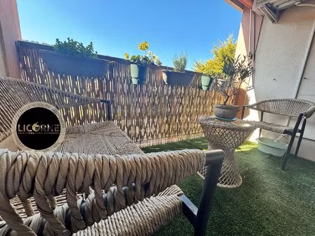 beau t2 rénove en 2023 avec balcon