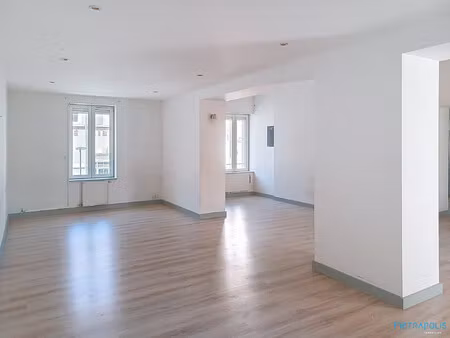 duplex t4 de 132m² traversant avec terrasse