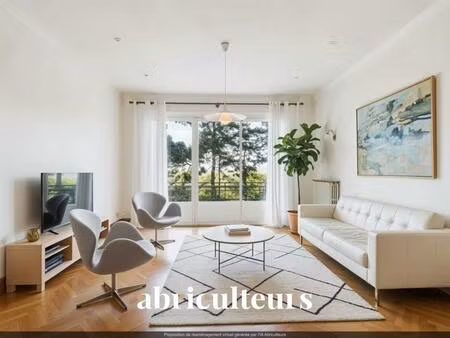 appartement traversant avec grande terrasse et parc arboré  cœur de la croix-rousse