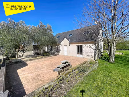 a vendre maison plain pied 4 chambres avec dépendances et terrain d'env . 1470 m² à vendre