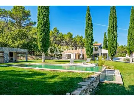 vente maison 6 pièces de 210m² - 13770 venelles