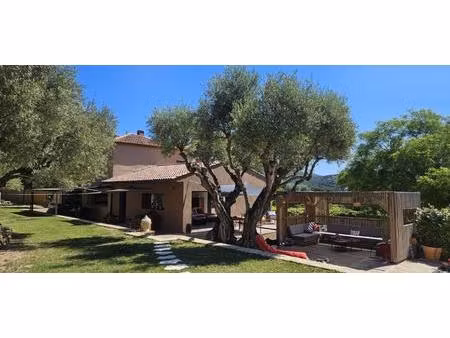 villa sanary sur mer 230 m2