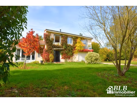 a vendre maison individuelle 150 m2 terrain clos 931 m2 g