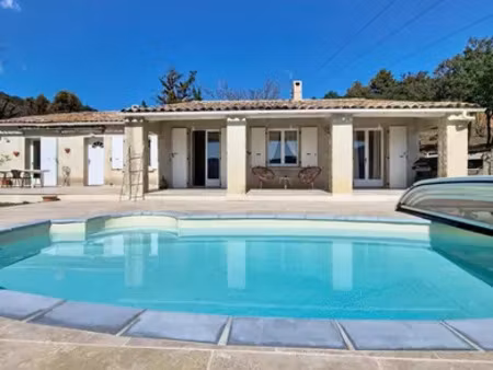 maison traditionnelle à oraison (04700)