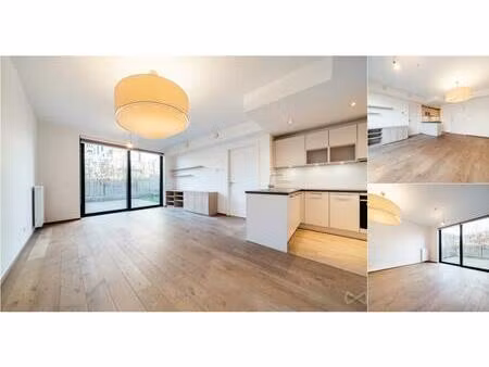 rez-de-chaussée à vendre à place olivier strebelle 3/2 uccle (vbe00402)