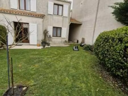 vente maison à meschers-sur-gironde (17132) : à vendre / 85m² meschers-sur-gironde