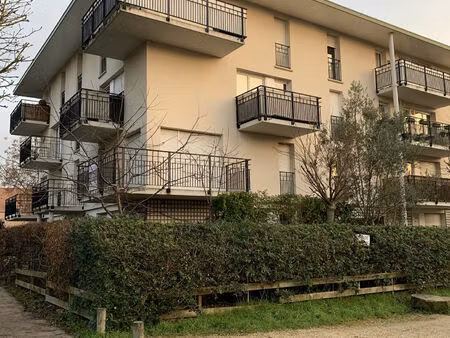 location appartement 3 pièces 56 m² à sainte-geneviève-des-bois (91700)