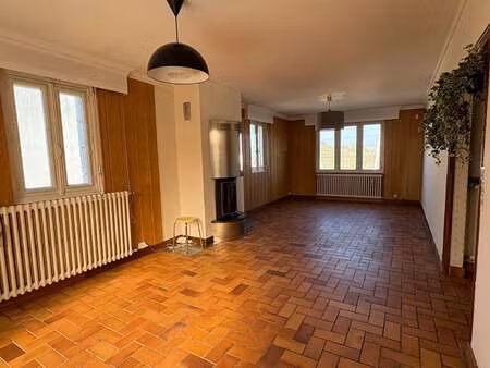 location maison à saint-brieuc (22000) : à louer / 150m² saint-brieuc