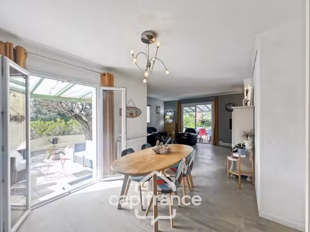 vente maison 6 pièces 150 m² à le lavandou (83980)  750 000 €