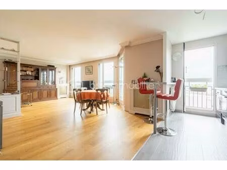 appartement de 77 04 m² à paris-19e-arrondissement