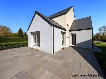 maison contemporaine neuve – 144 m² –terrain de 760 m²