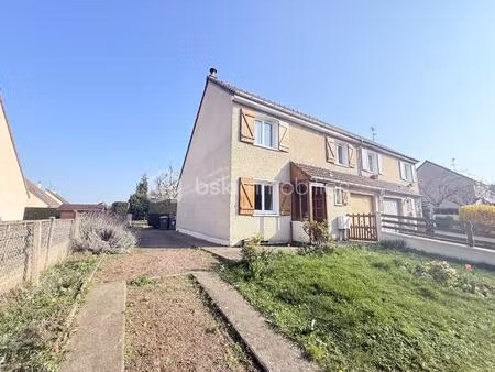 maison de 90 m² à ifs